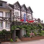 Hotell Zur Winzergenossenschaft Ernst