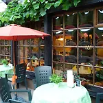 Zur Winzergenossenschaft