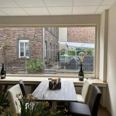 Отель Zur Winzergenossenschaft