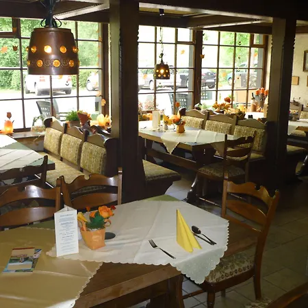 Отель Zur Winzergenossenschaft Эрнст