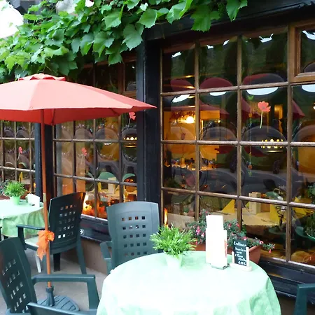 Zur Winzergenossenschaft