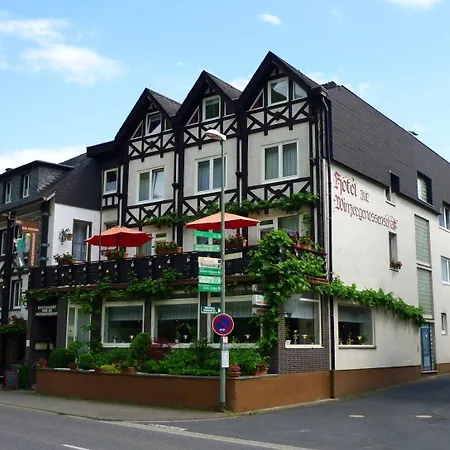 Zur Winzergenossenschaft Эрнст