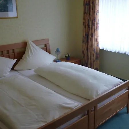 Hotel Zur Winzergenossenschaft Ernst