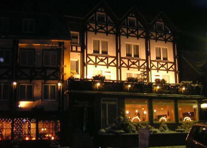 Zur Winzergenossenschaft 3*